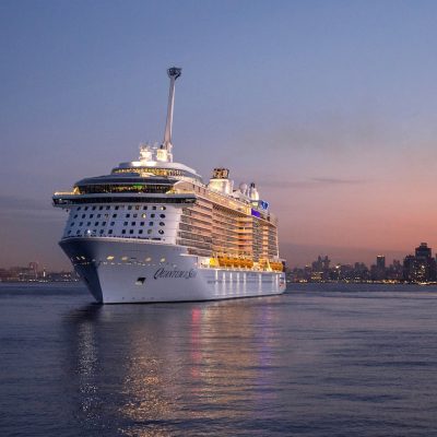 You are currently viewing Royal Caribbean International Jobs At Sea